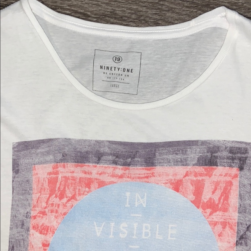 Men’s Graphic Tee - Picture 3 of 3